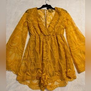 Fashion Nova short romper